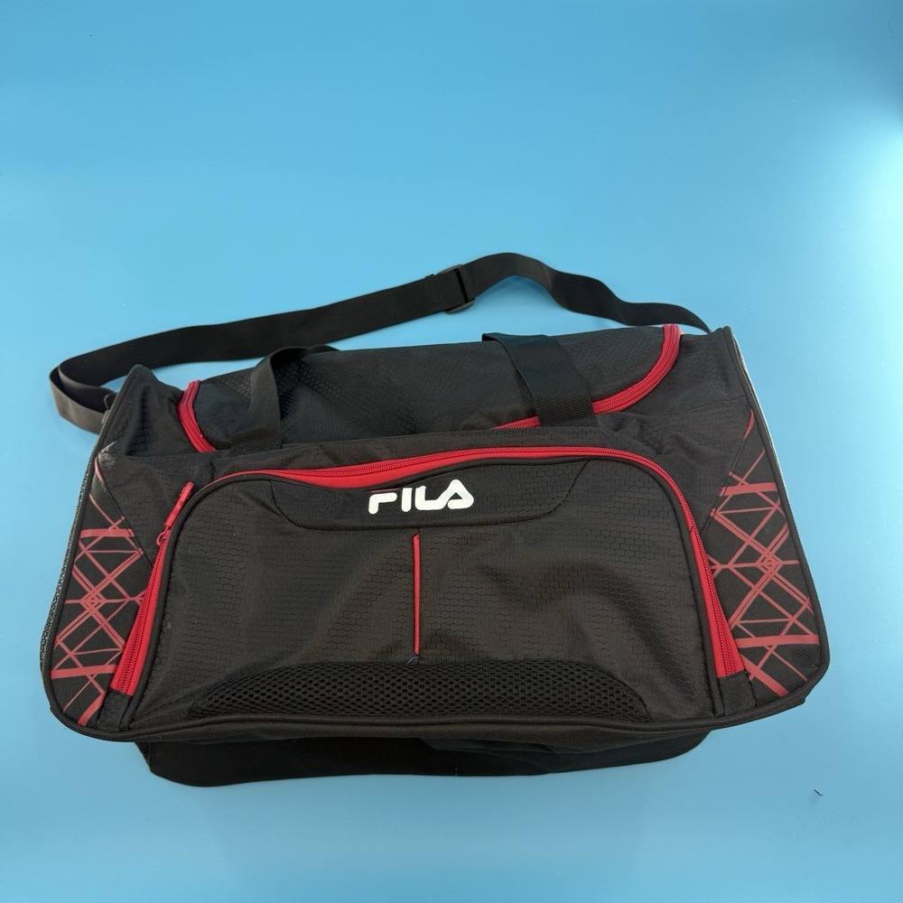 FILA‎ Black Red Duffle Gym Bag Sports Travel Shoulder Carry On
